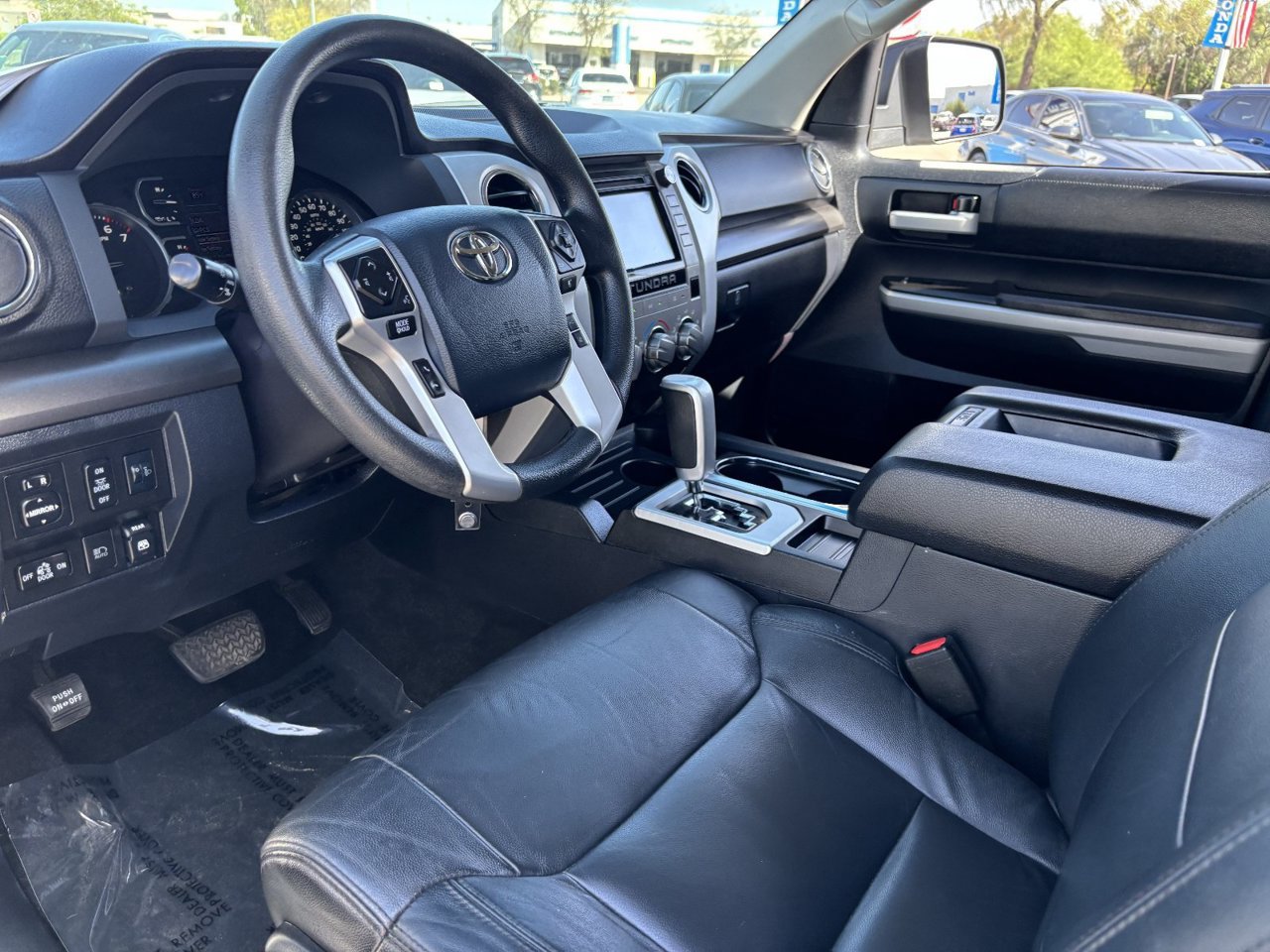 Used 2019 Toyota Tundra SR5 w/ SR5 Upgrade Package AWD/4WD image 16