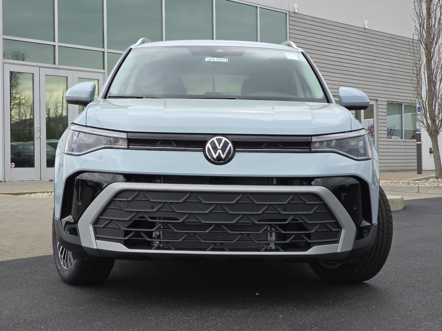 New 2026 Volkswagen Taos SE FWD image 8