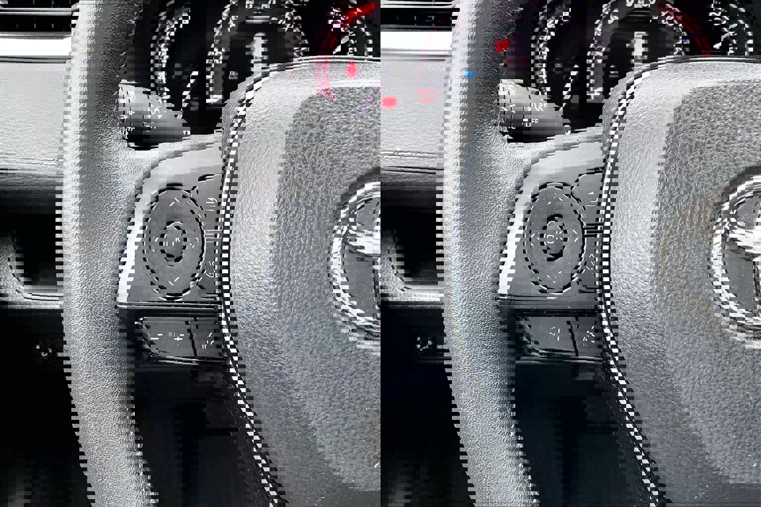 Certified 2023 Toyota RAV4 XLE Premium image 23