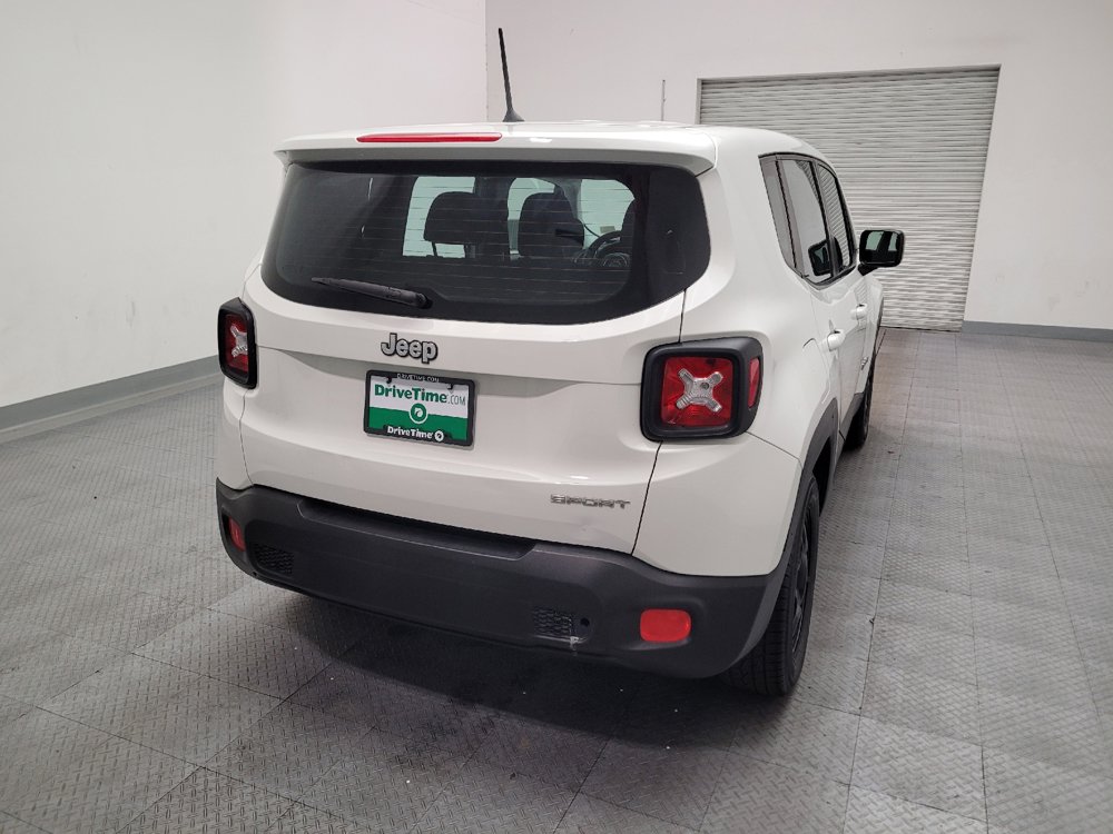 Used 2016 Jeep Renegade Sport w/ Power & Air Group FWD image 7