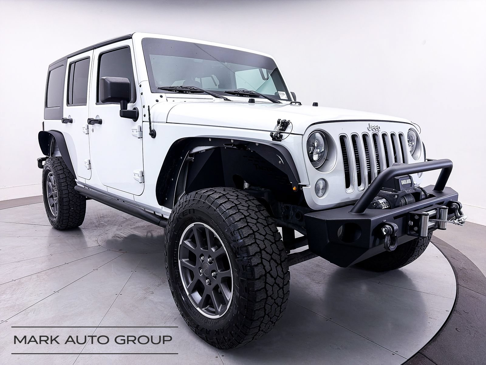 Used 2016 Jeep Wrangler Unlimited Sahara w/ Connectivity Group