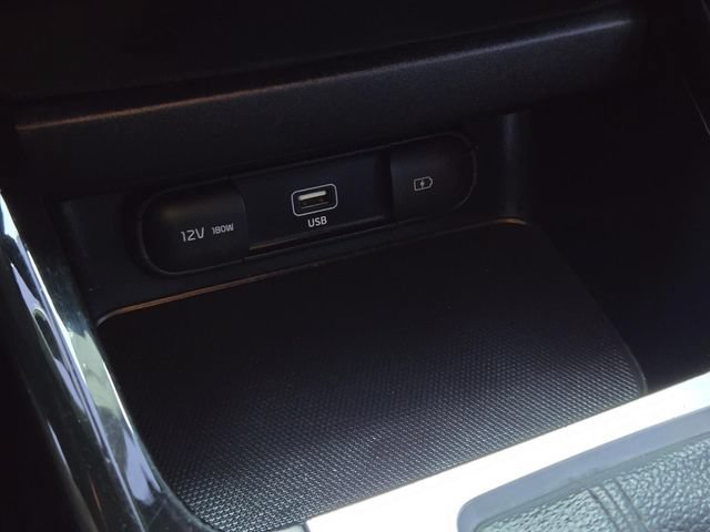 Certified 2022 Kia Forte GT-Line w/ GT-Line Technology Package FWD image 22