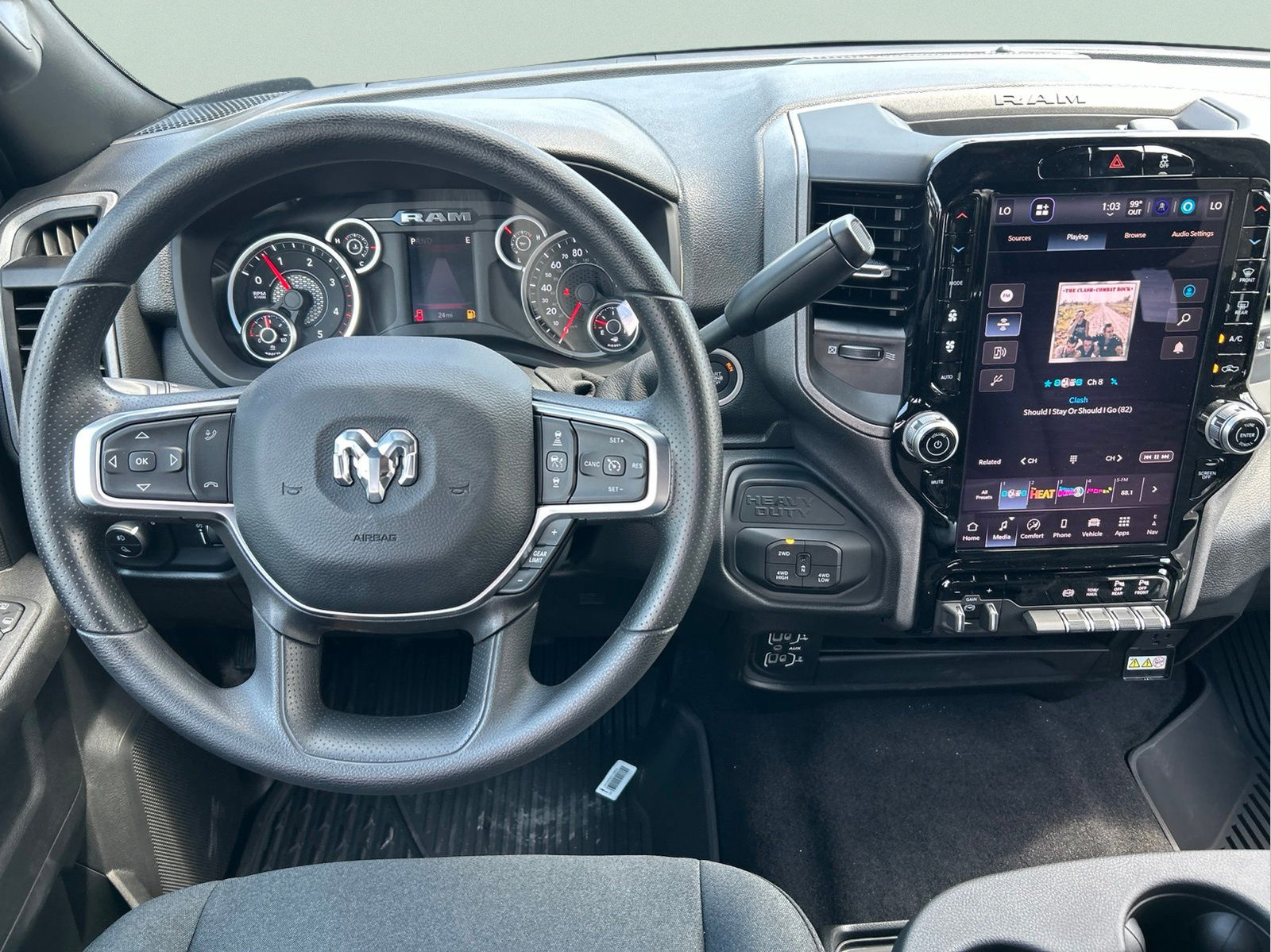 New 2026 RAM 2500 Tradesman AWD/4WD image 23