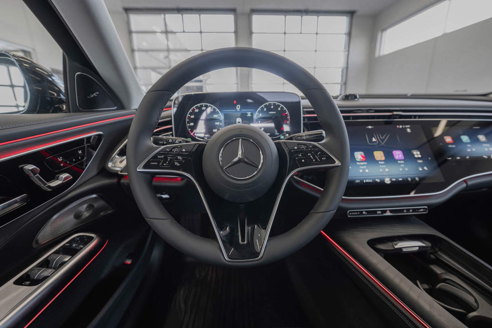 New 2025 Mercedes-Benz E 450 4MATIC All-Terrain Wagon image 8