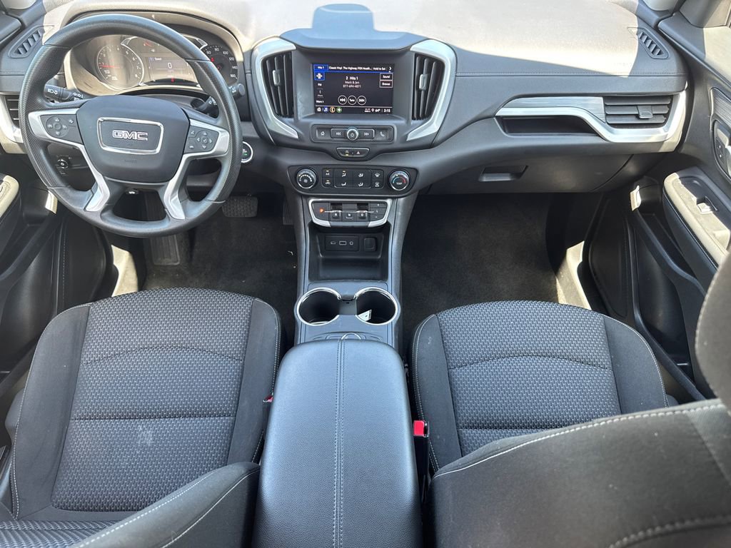 Used 2024 GMC Terrain SLE w/ Elevation Edition FWD image 22