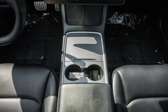 Used 2022 Tesla Model 3 Performance AWD/4WD image 25
