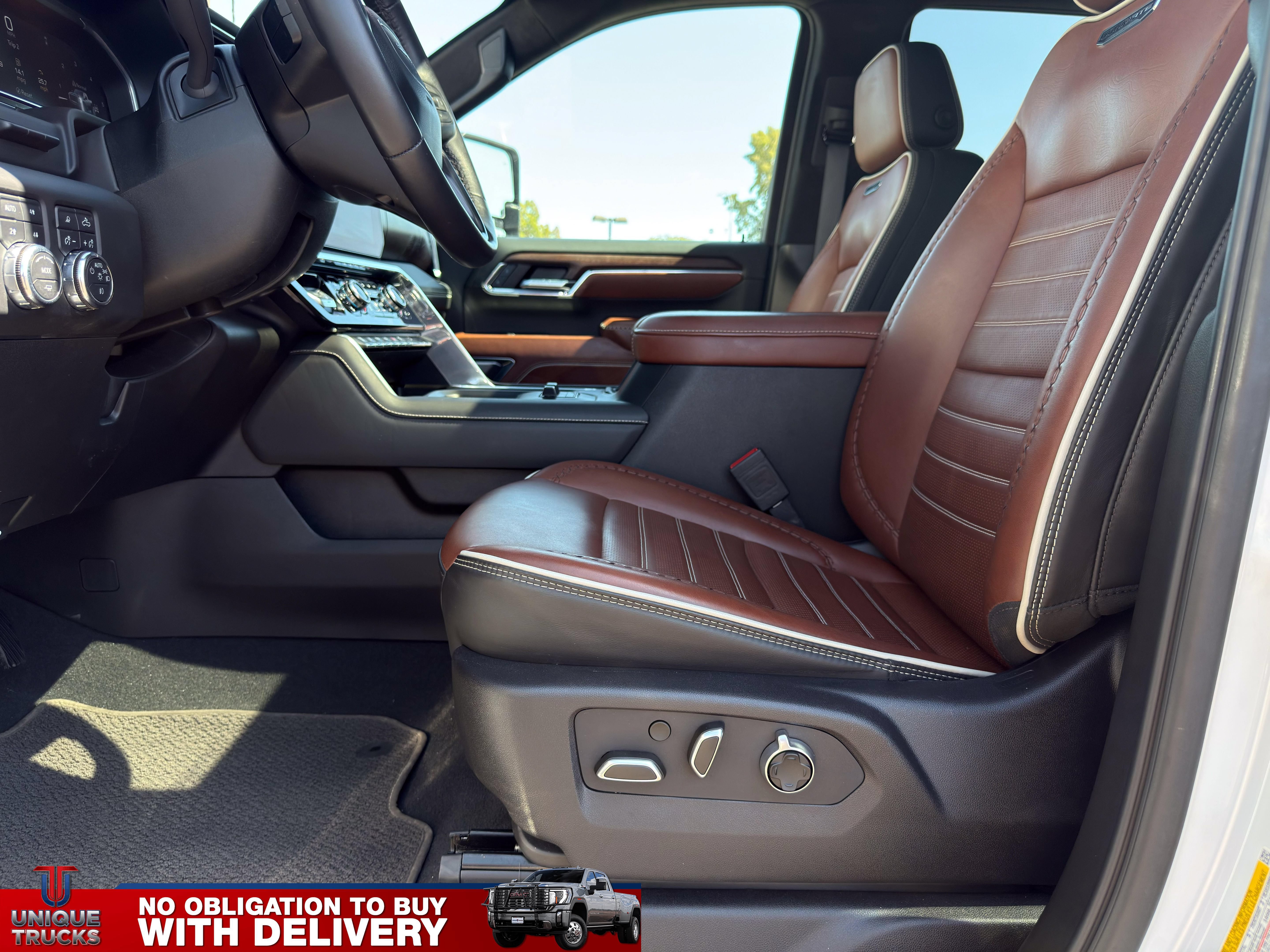 Used 2024 GMC Sierra 3500 Denali Ultimate AWD/4WD image 19