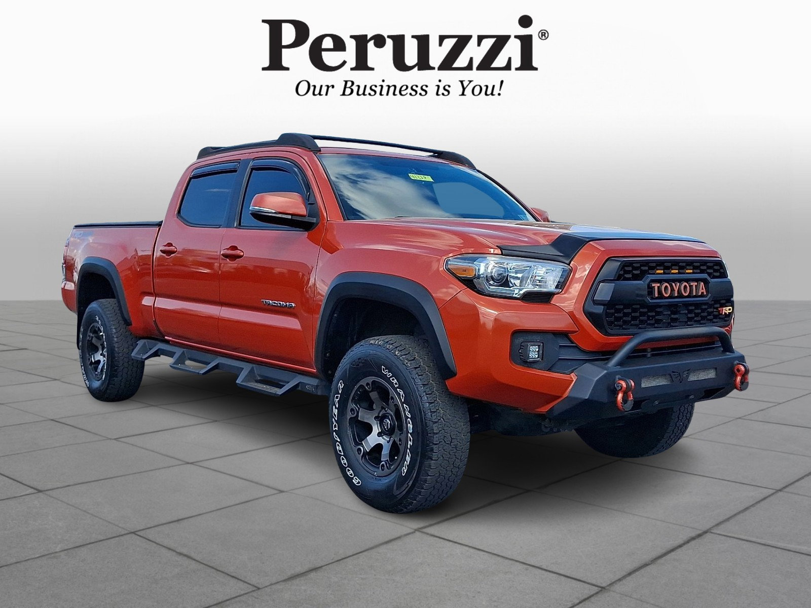 Used 2017 Toyota Tacoma TRD Off-Road w/ Premium & Technology Package image 1