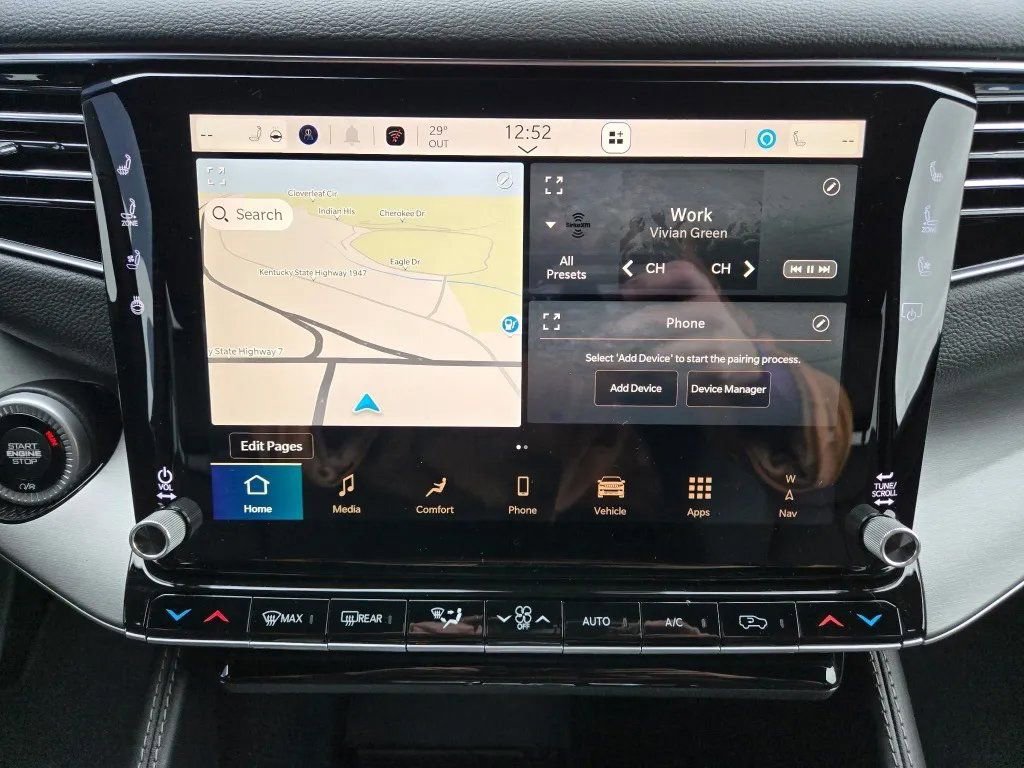 New 2025 Jeep Wagoneer 4WD w/ Premium Group I image 20