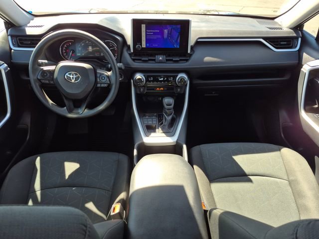 Used 2025 Toyota RAV4 XLE w/ Convenience Package image 17