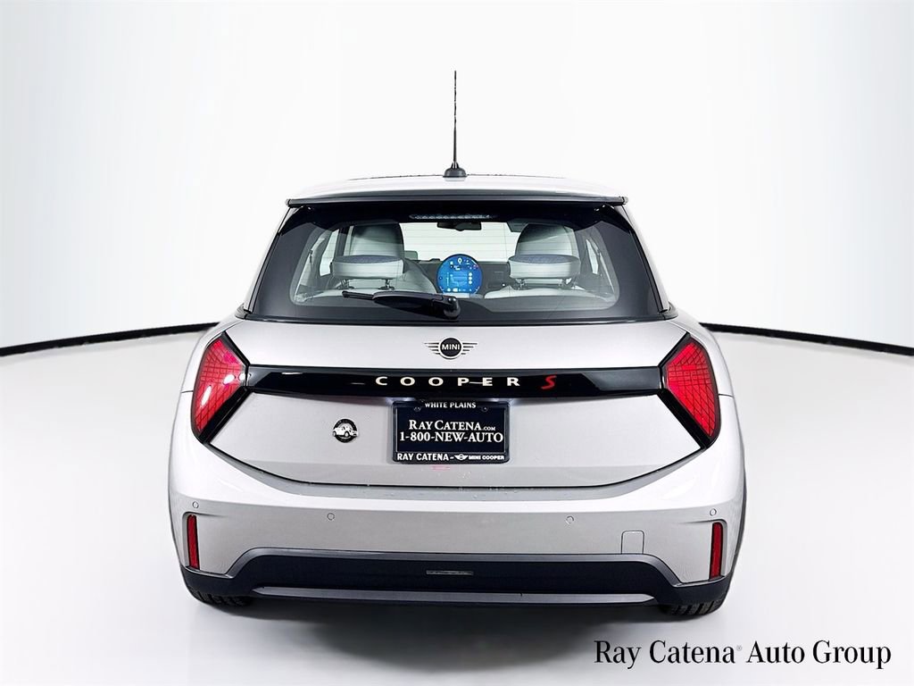 Certified 2025 MINI Cooper S image 6