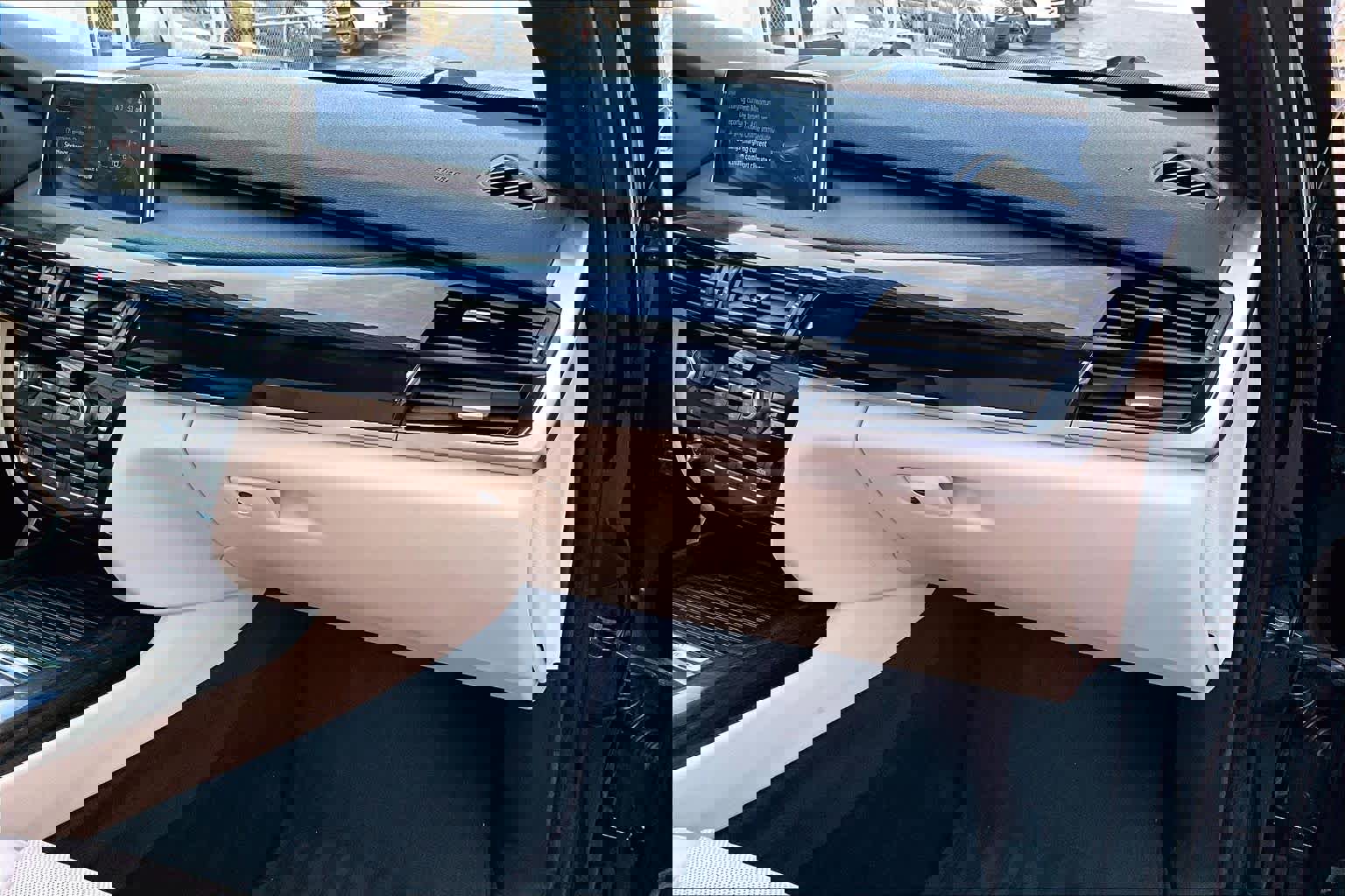 Used 2018 BMW X5 xDrive40e image 19