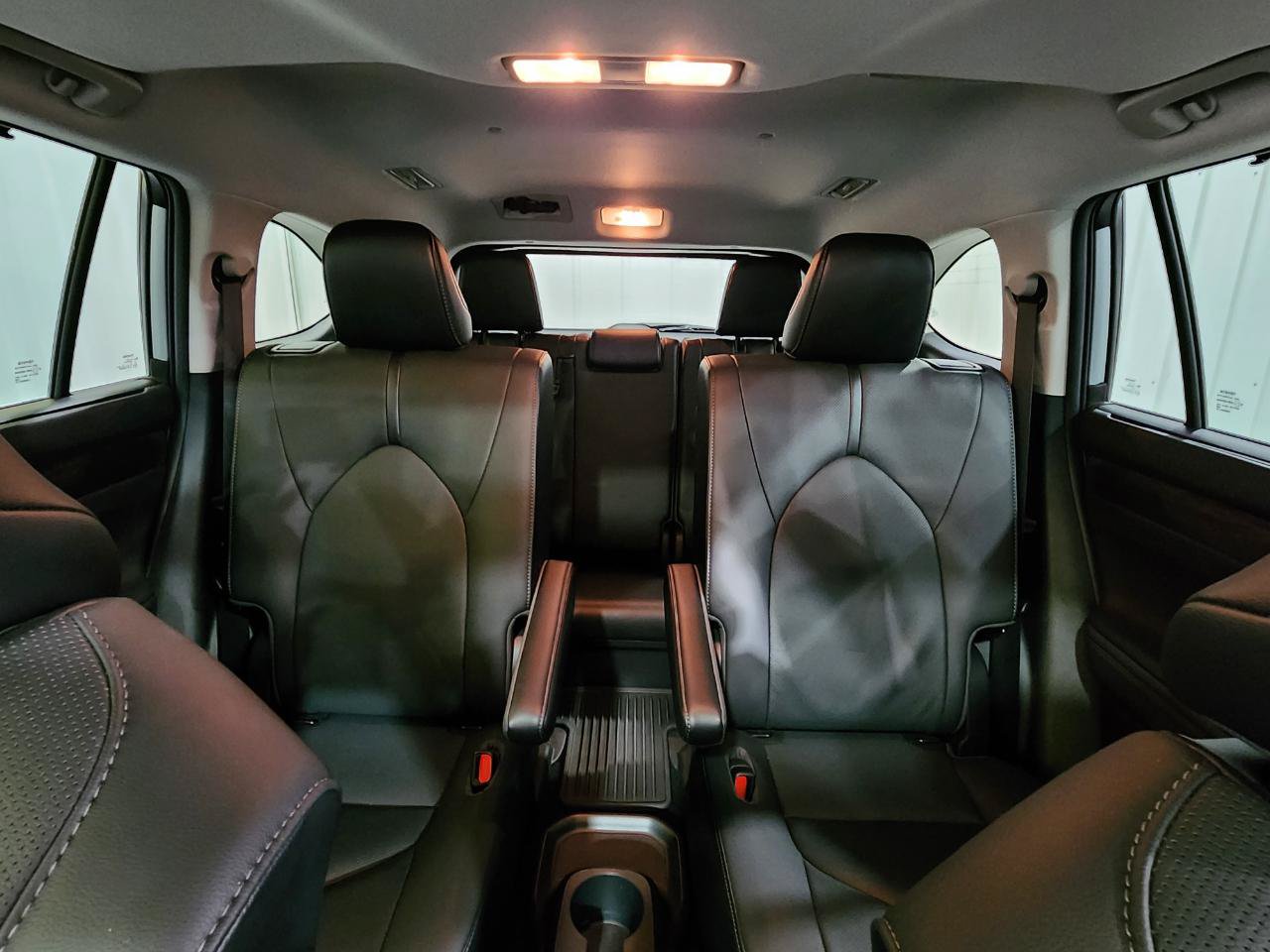 Used 2021 Toyota Highlander Limited AWD/4WD image 26