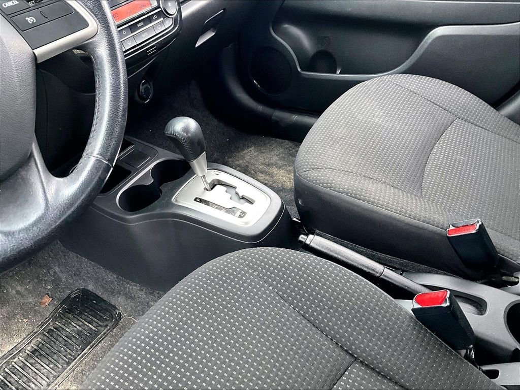 Used 2015 Mitsubishi Mirage ES image 12