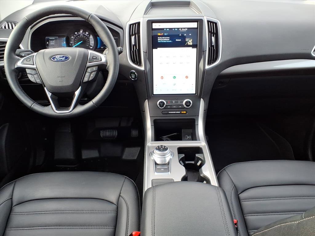 Used 2024 Ford Edge SEL w/ Convenience Package image 10