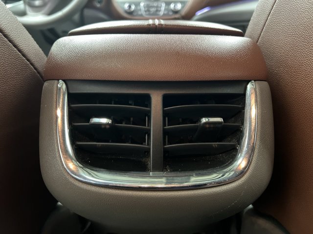 Used 2017 Chevrolet Malibu Premier w/ Premier Sun and Wheel Package FWD image 22