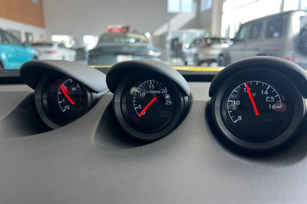 Used 2024 Nissan Z Sport w/ Floor Mat Package image 24