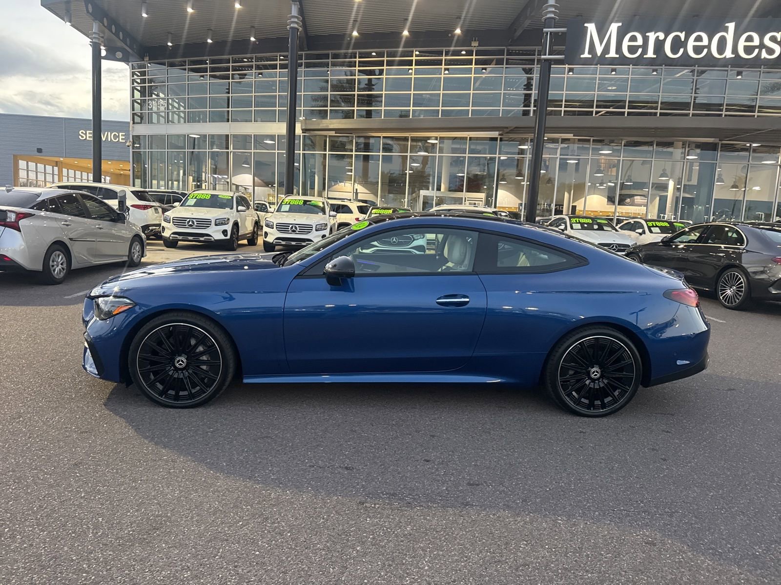 New 2024 Mercedes-Benz CLE 300 4MATIC Coupe image 2