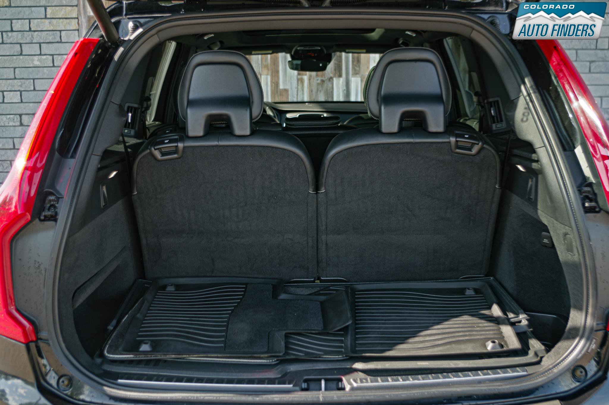 Used 2019 Volvo XC90 T6 R-Design w/ Protection Package Premier AWD/4WD image 29