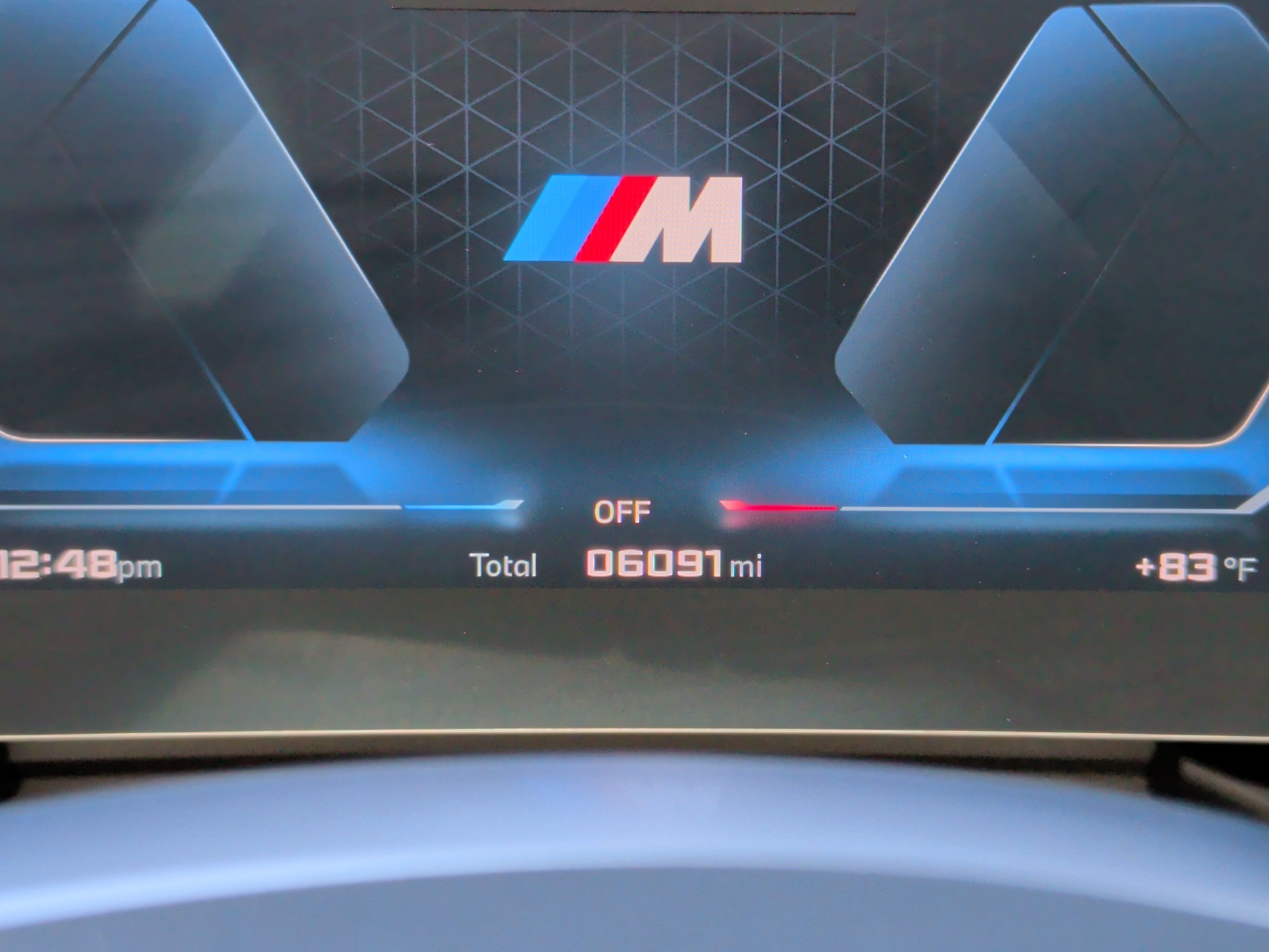 Used 2026 BMW M235i xDrive w/ Technology Package AWD/4WD image 15
