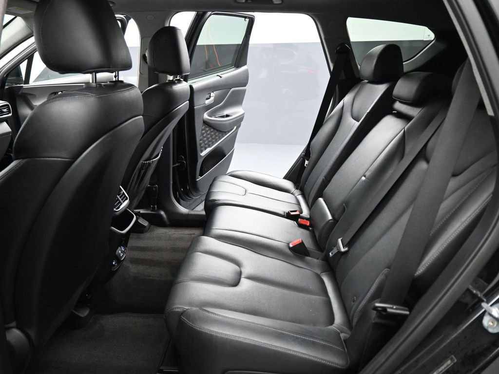 Used 2019 Hyundai Santa Fe SEL w/ Cargo Package image 20