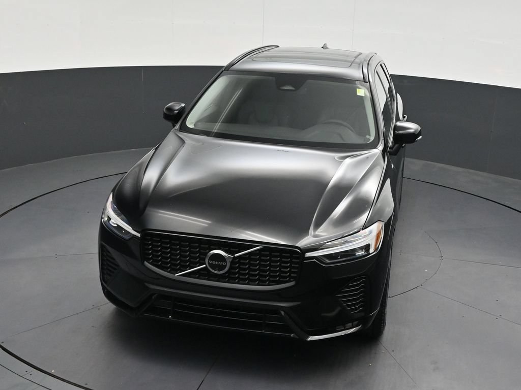Certified 2024 Volvo XC60 B5 Plus AWD/4WD image 21