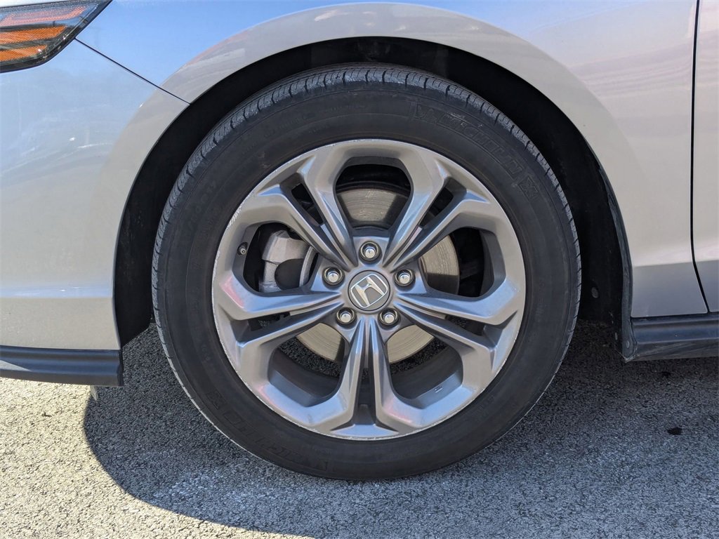 Used 2024 Honda Accord EX image 11