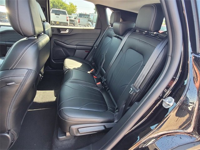 New 2025 Ford Escape SE w/ PHEV Premium Package image 6