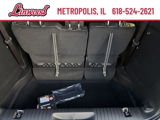 New 2026 Chrysler Pacifica Select FWD image 13