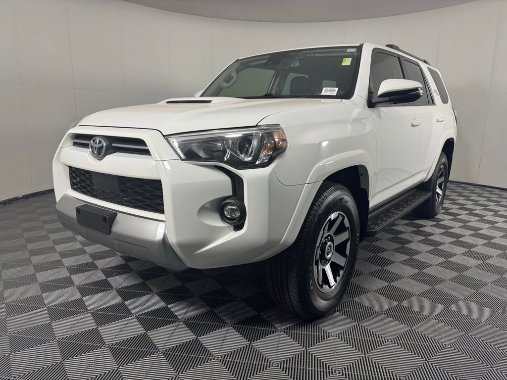 Used 2023 Toyota 4Runner TRD Off-Road Premium image 3