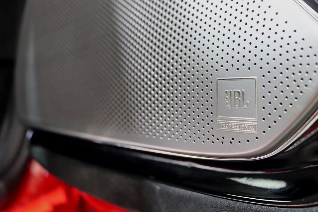 Used 2021 Ferrari Roma RWD image 33