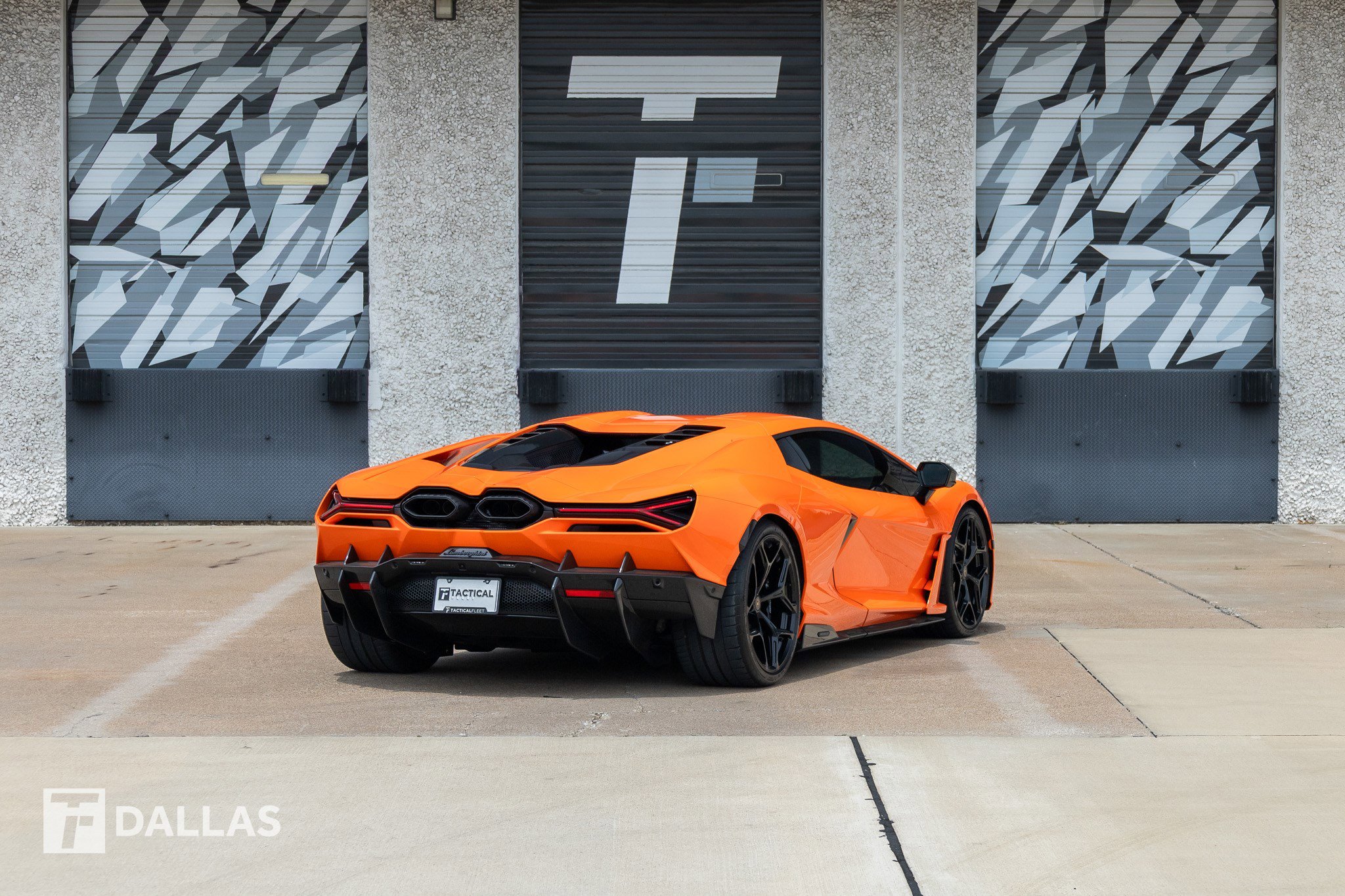 Used 2024 Lamborghini Revuelto AWD/4WD image 15