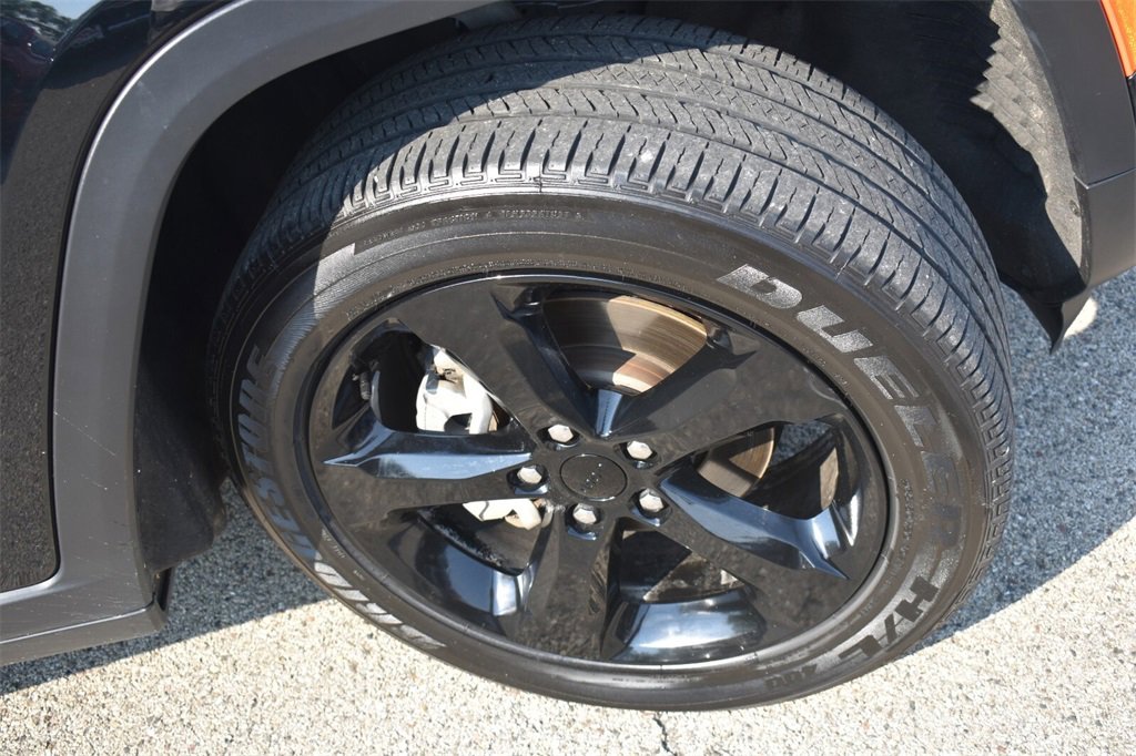 Used 2023 Jeep Grand Cherokee Altitude image 15