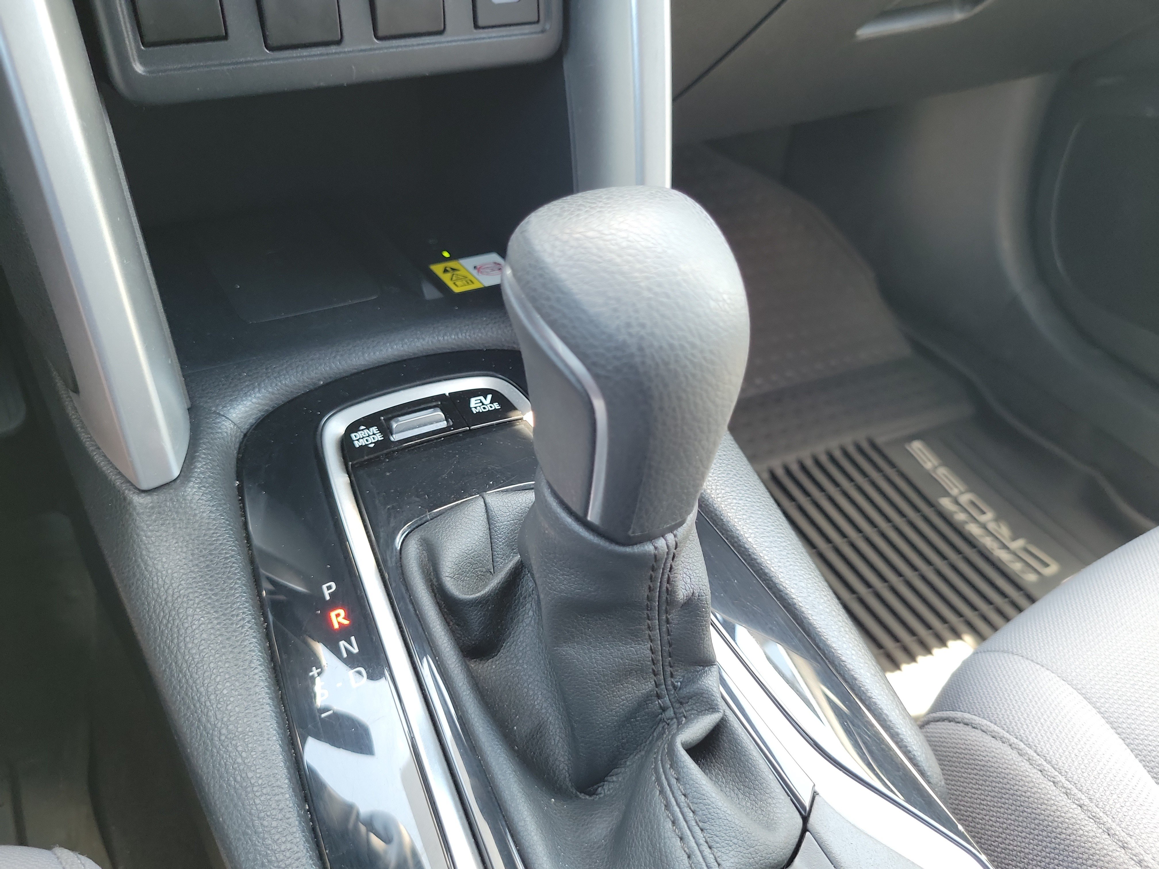 Used 2023 Toyota Corolla Cross AWD Hybrid image 28