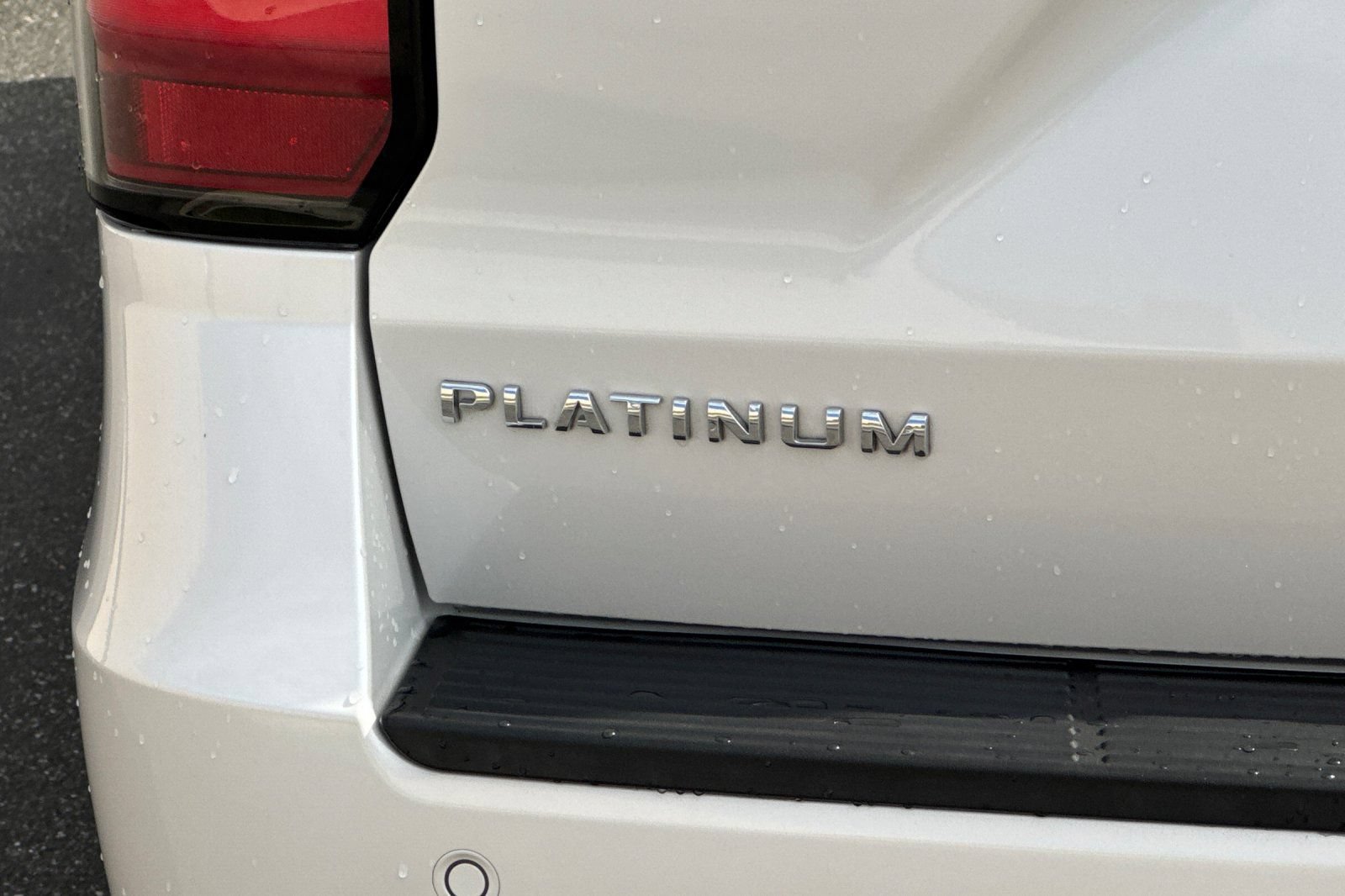 Used 2019 Ford Expedition Platinum RWD image 32