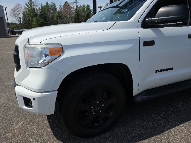 Used 2016 Toyota Tundra Limited AWD/4WD image 33