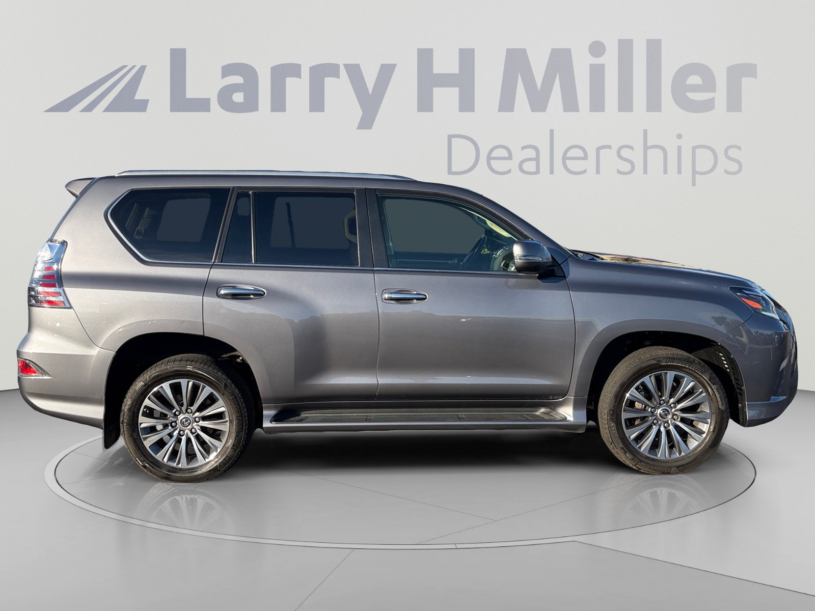 Used 2020 Lexus GX 460 Luxury w/ Accessory Package AWD/4WD image 6