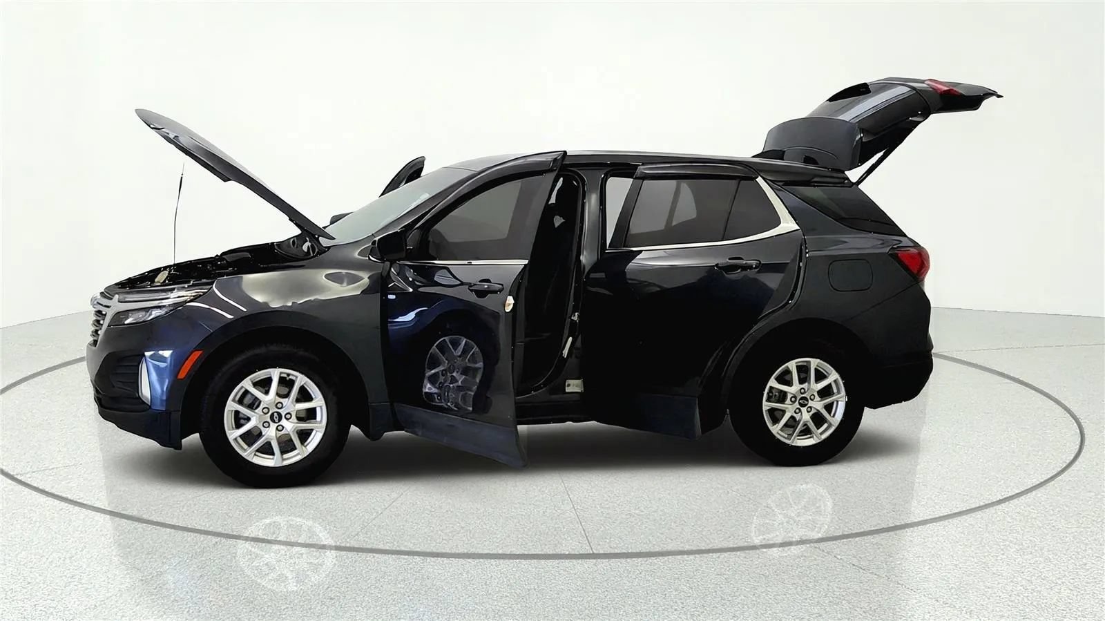 Used 2022 Chevrolet Equinox LT FWD image 10