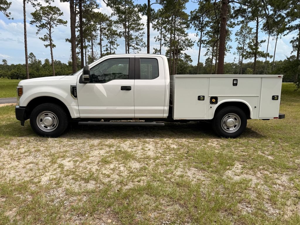 Used 2019 Ford F250 XL w/ Power Equipment Group RWD image 2