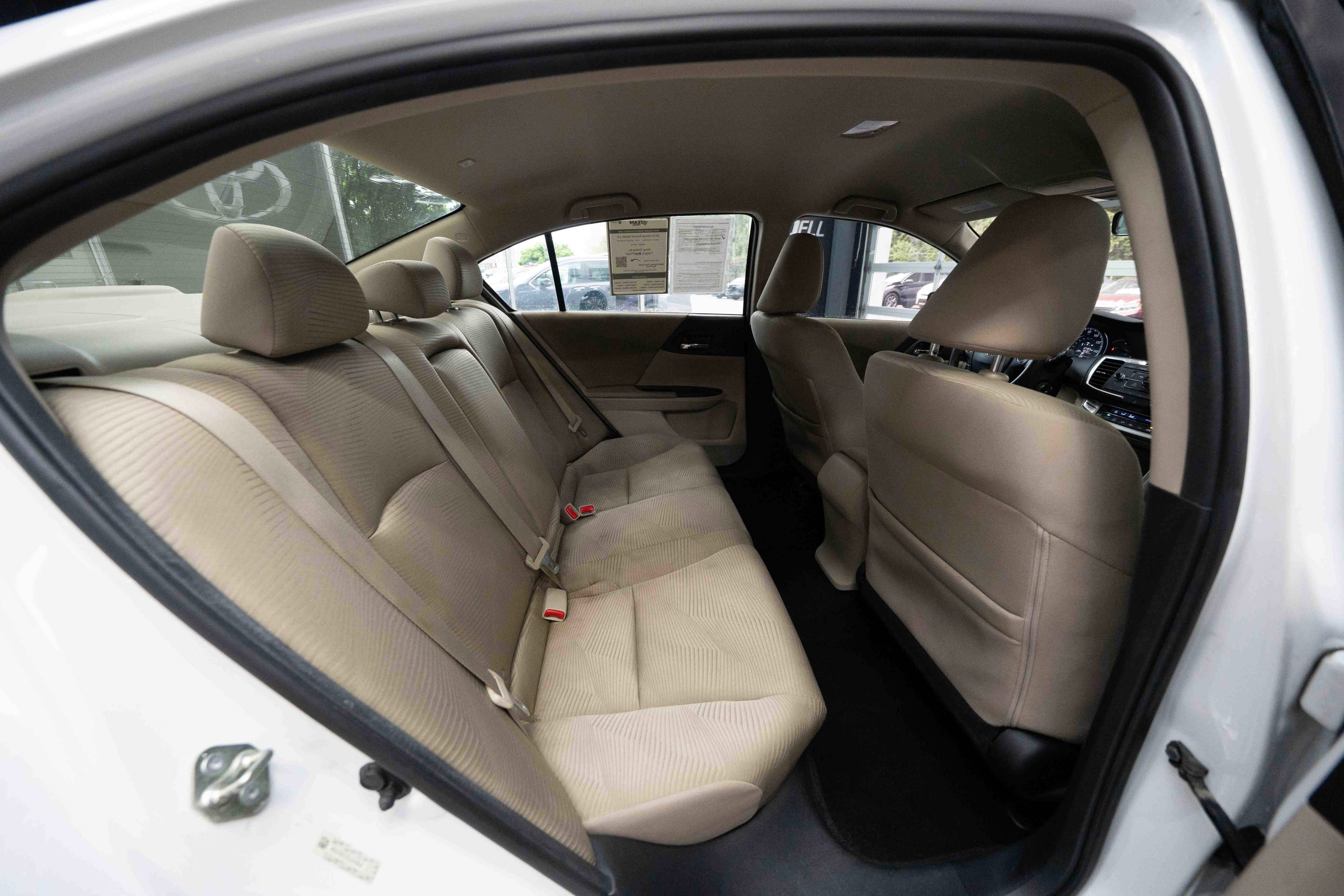 Used 2014 Honda Accord LX image 24