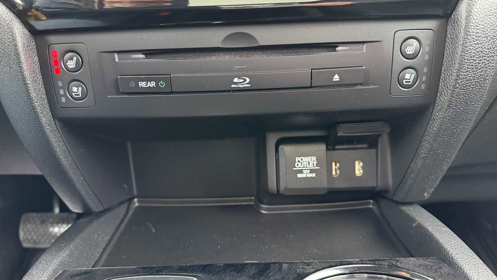 Used 2017 Honda Pilot Elite image 27