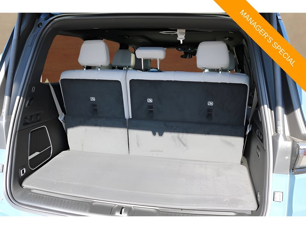 New 2026 Jeep Grand Wagoneer 4WD w/ Premium Group I image 17