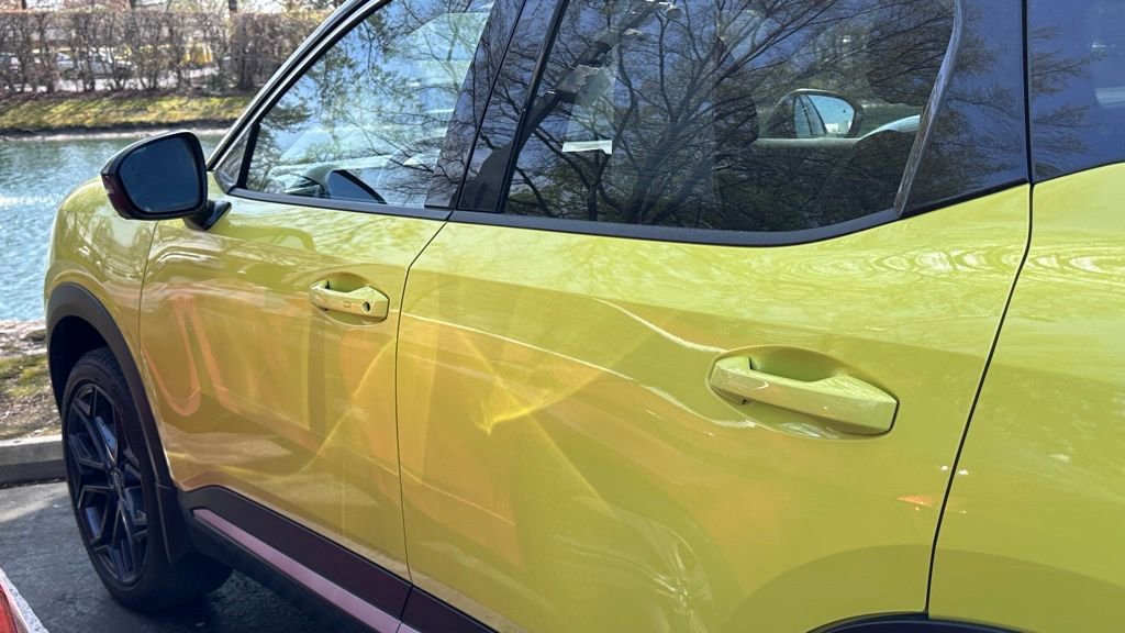 Used 2025 Nissan Kicks SR image 9