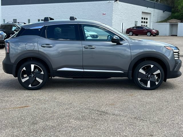 New 2026 Nissan Kicks SR w/ Cold Weather Package AWD/4WD image 44