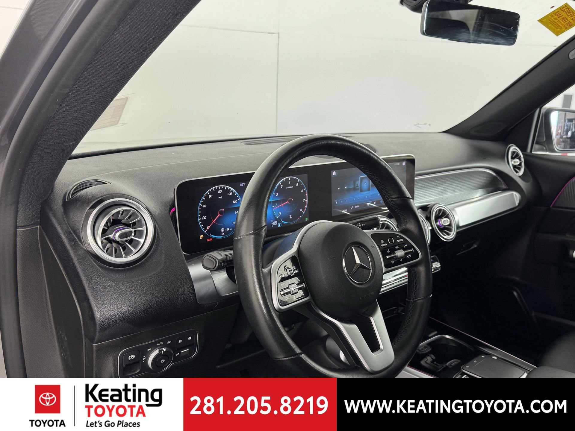 Used 2021 Mercedes-Benz GLB 250 4MATIC image 11