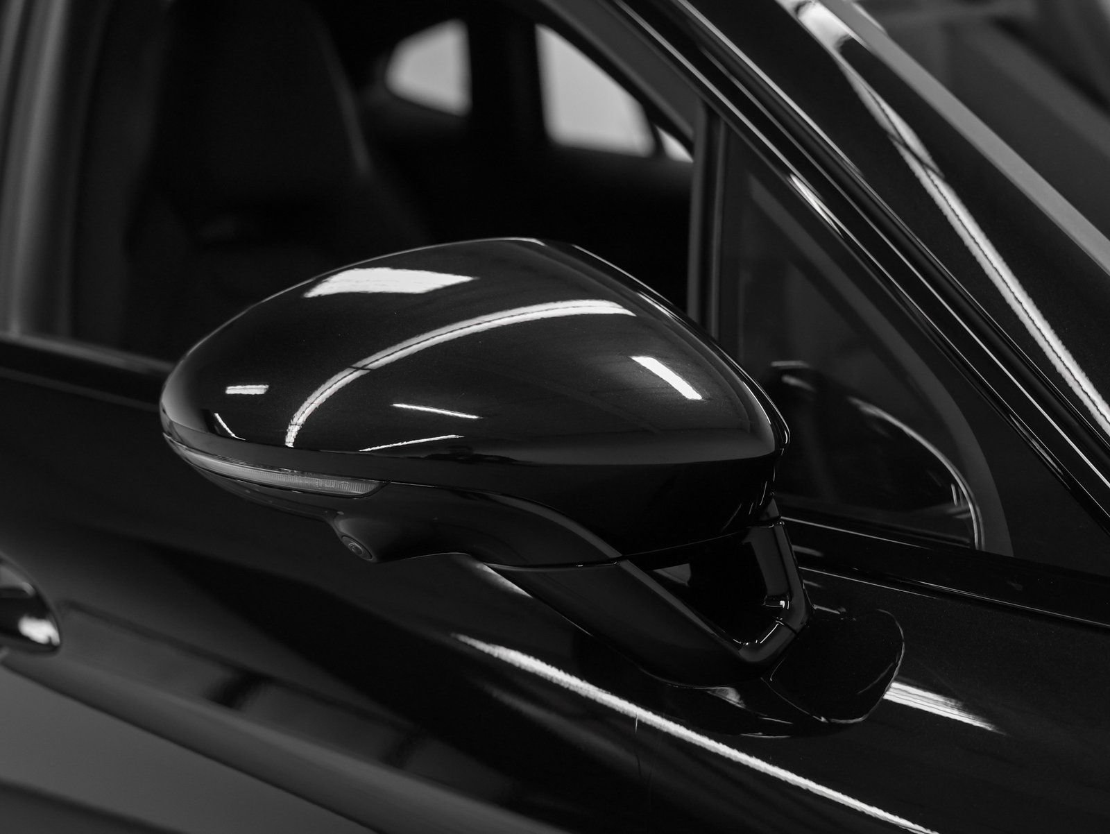 New 2026 Porsche Panamera 4 AWD/4WD image 14