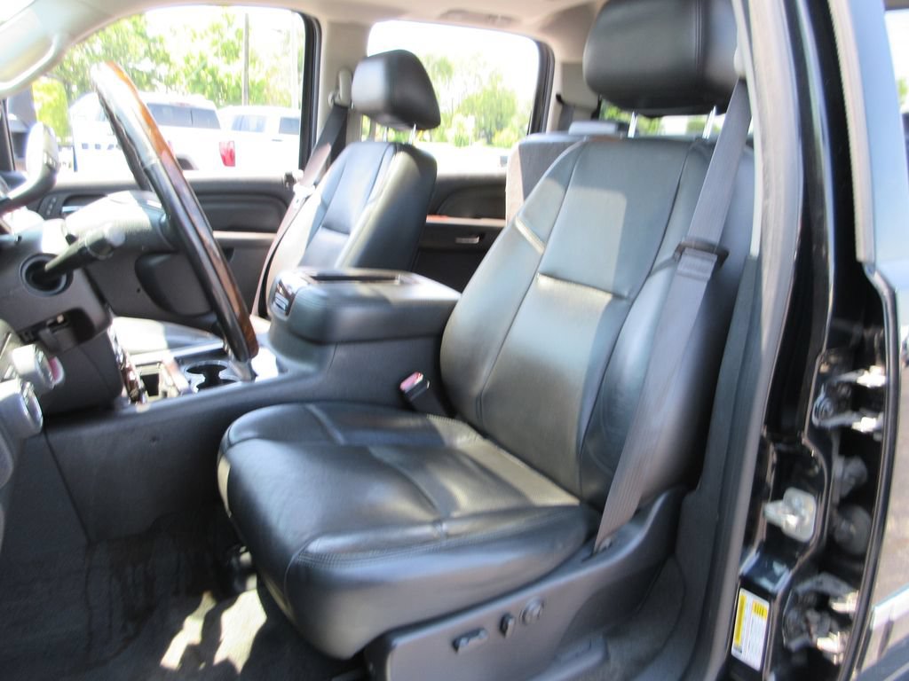 Used 2014 GMC Sierra 3500 Denali AWD/4WD image 20