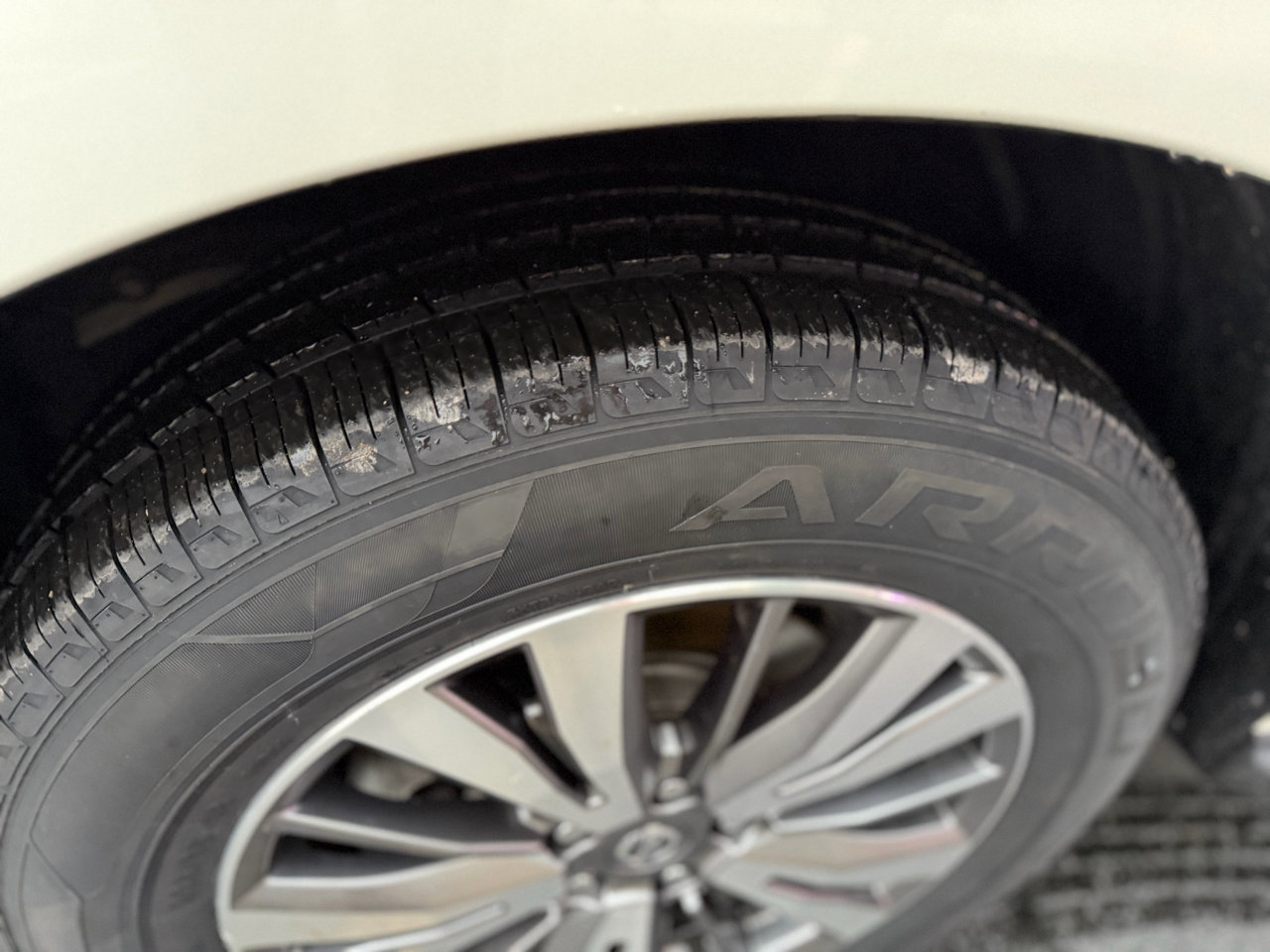 Used 2020 Nissan Pathfinder SV w/ Cargo Package image 11