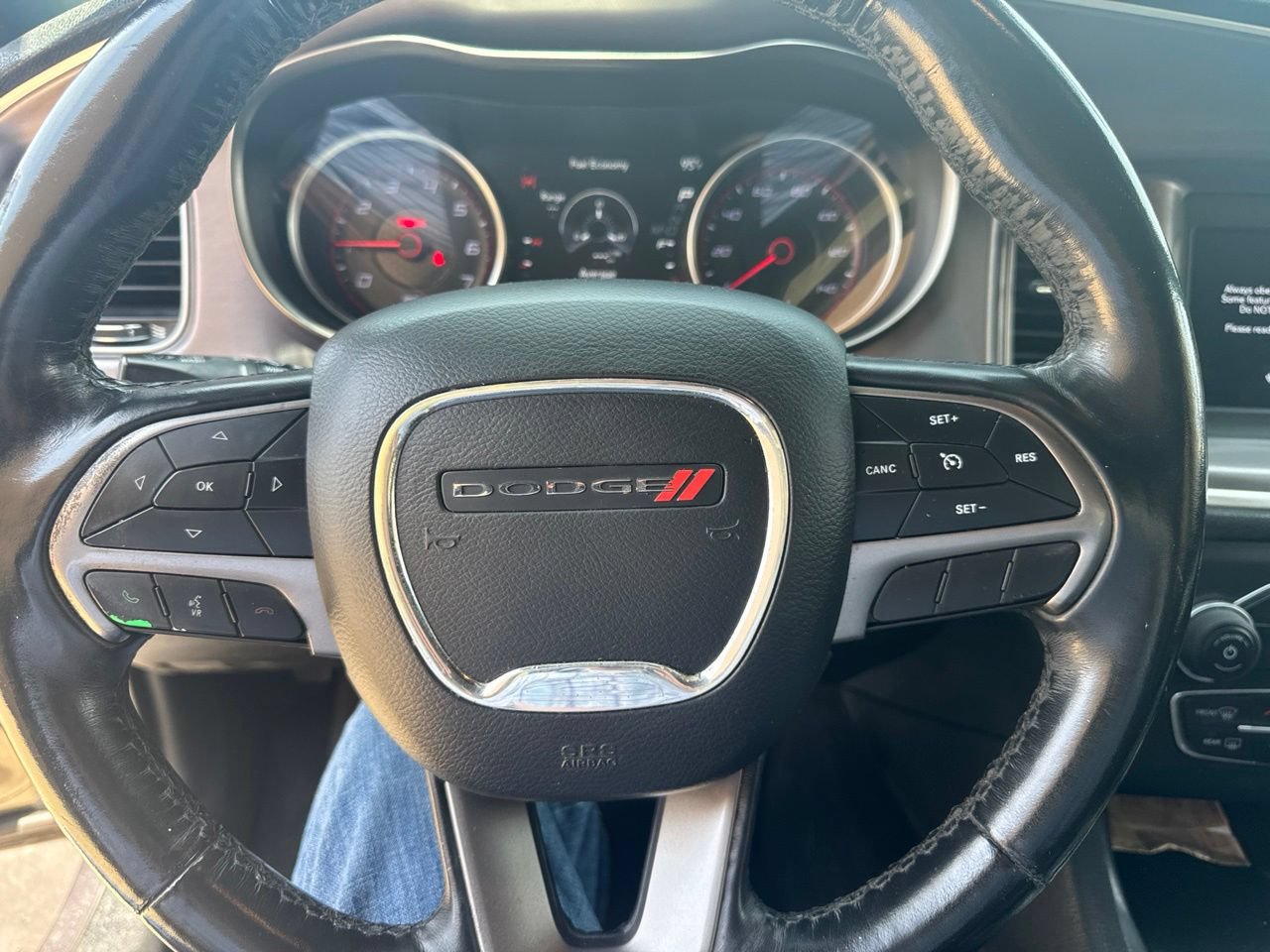 Used 2019 Dodge Charger SXT w/ Leather Interior Group RWD image 10