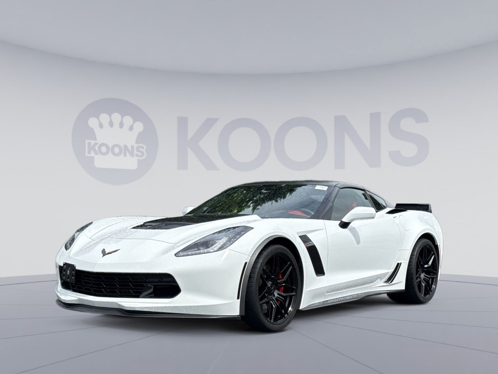 Used 2019 Chevrolet Corvette Z06 RWD image 1